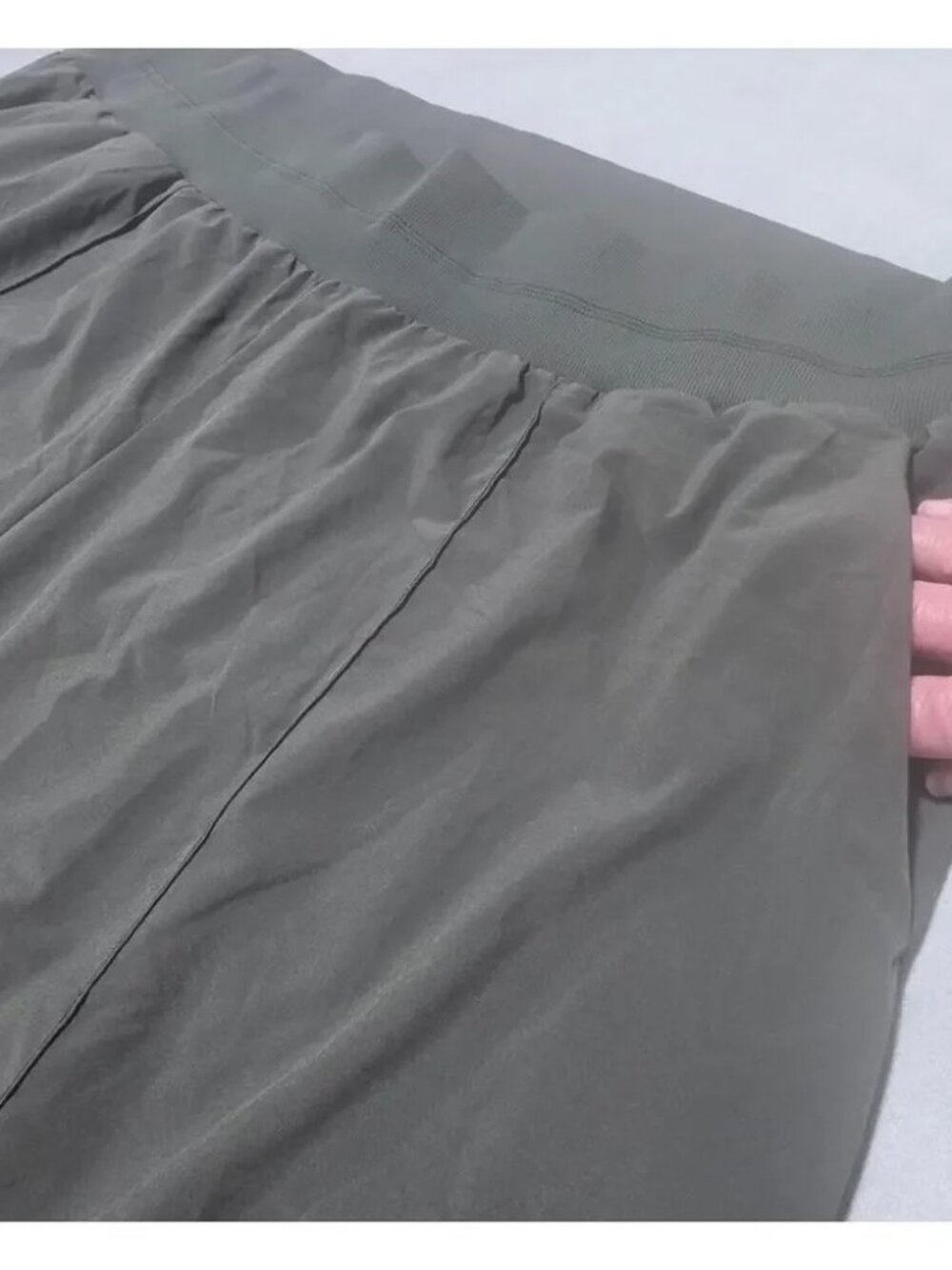 Athleta Nolita Wide Leg Pants Olive Green Tuxedo Satin Stripe Travel - Picture 8 of 14